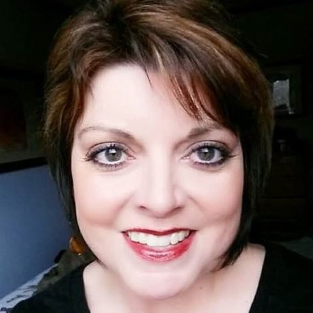 Meet your Posher, Liz